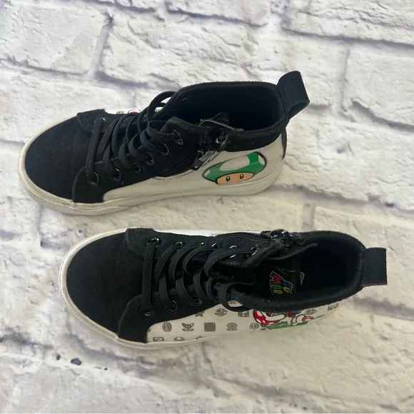 Mario Kart Boys’ High Top Sneakers,‎ Sizes 12 - Picture 5 of 17